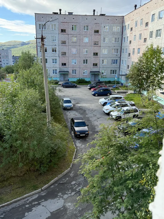 Уютная трехкомнатная квартира с видом на горы