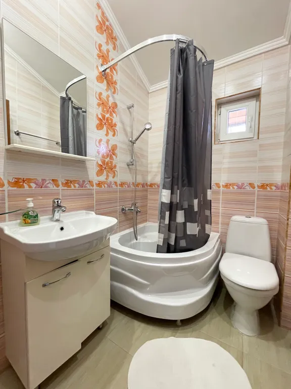 Коттедж в центре Красной Поляны с видом на горы