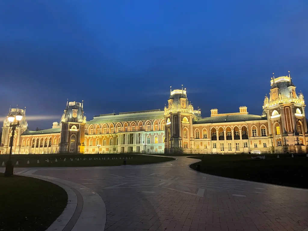 Квартира Квартира Современный двухуровневый лофт у парка царицыно — Москва