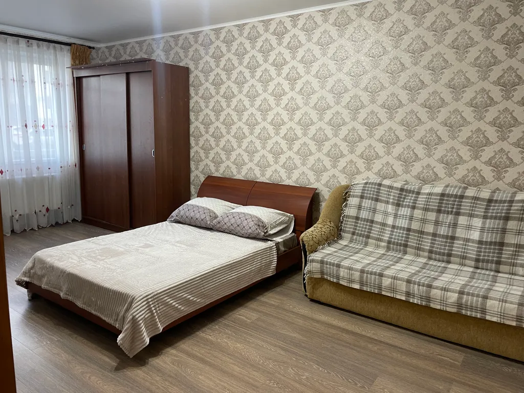 Квартира м-н Степной — аренда посуточно в Старый Оскол