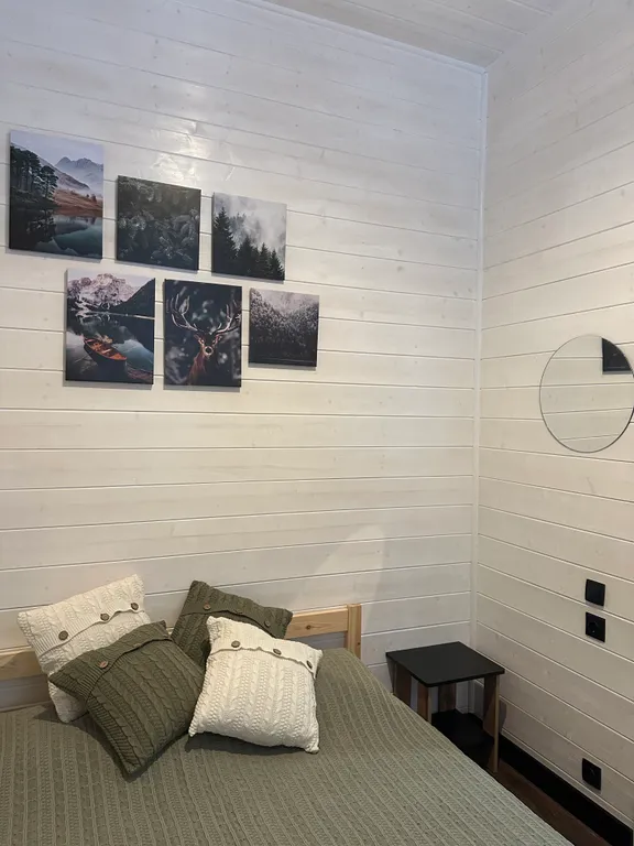 Уютный дом с баней в лесу