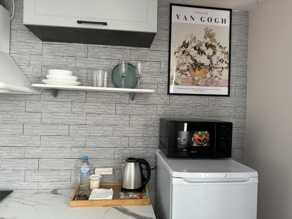 Прекрасная студия со свежим ремонтом в новом доме с чистым подъездом