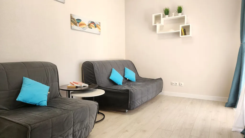 Шикарная евродвушка с видом на бассеин