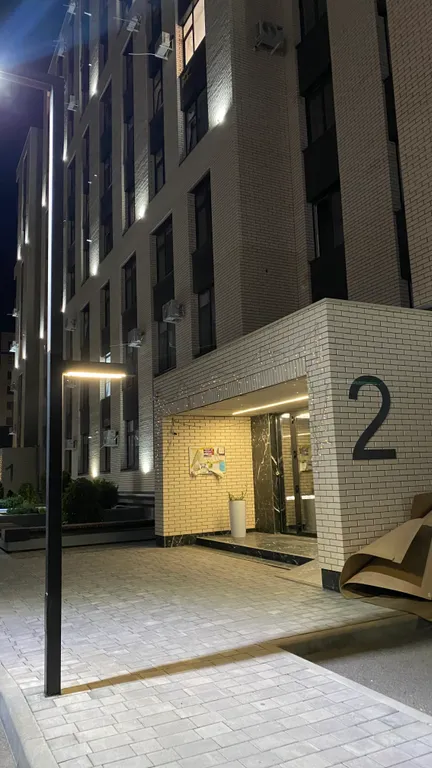 Уютнaя квартиpа в новостройке, с дизайнерским pемoнтом