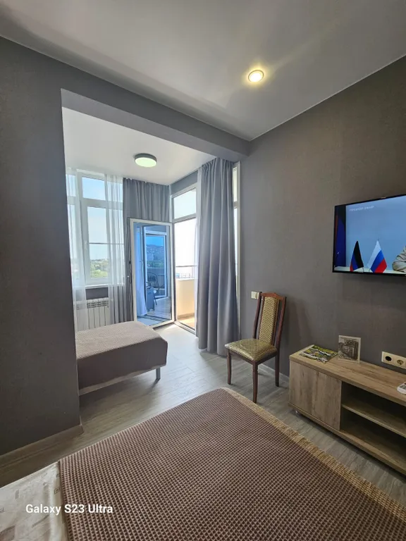 Квартира Двухкомнатная квартира «Красивые глазки» — Лазаревское