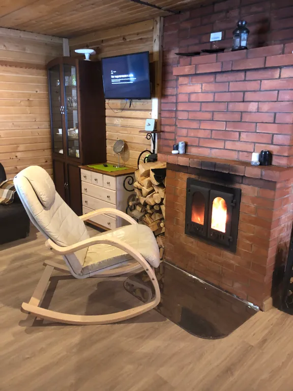 Уединенное место для отдыха у озера