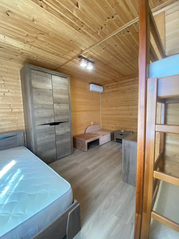 Коттедж Адмиральский домик на море — Солнечная Долина