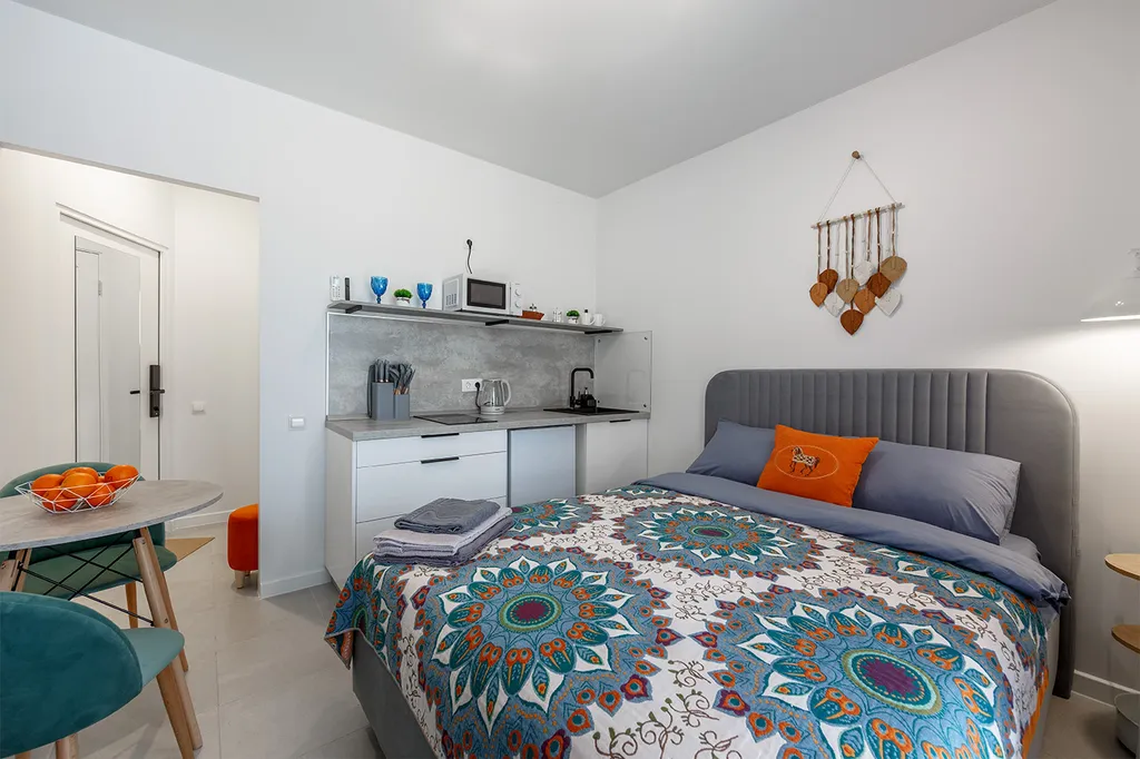 Дизайнерская студия с атмосферой отеля