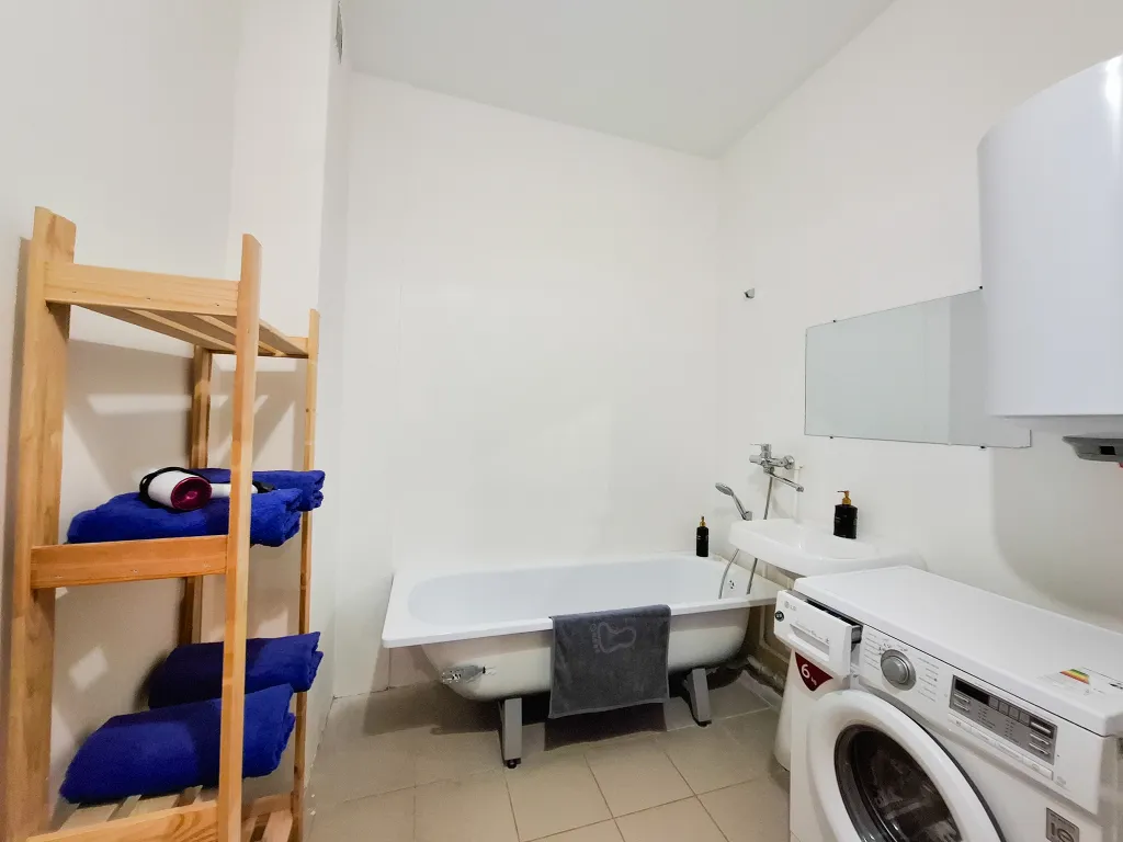 Квартира 2-комнатная Квартира — Курск