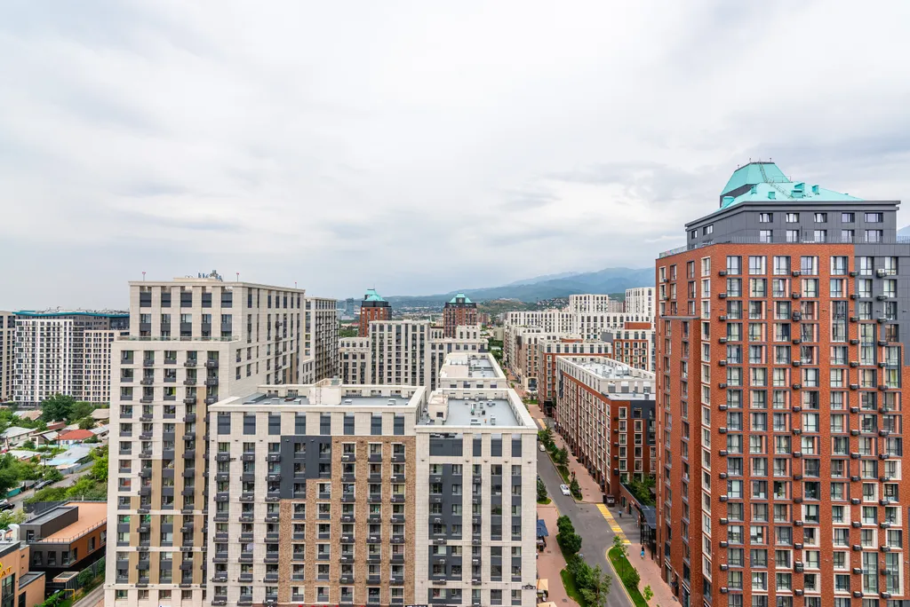 ЖК Эстет с шикарным видом на горы, возле ТРЦ Мега  Центр