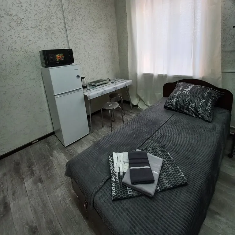 Студия на Горького