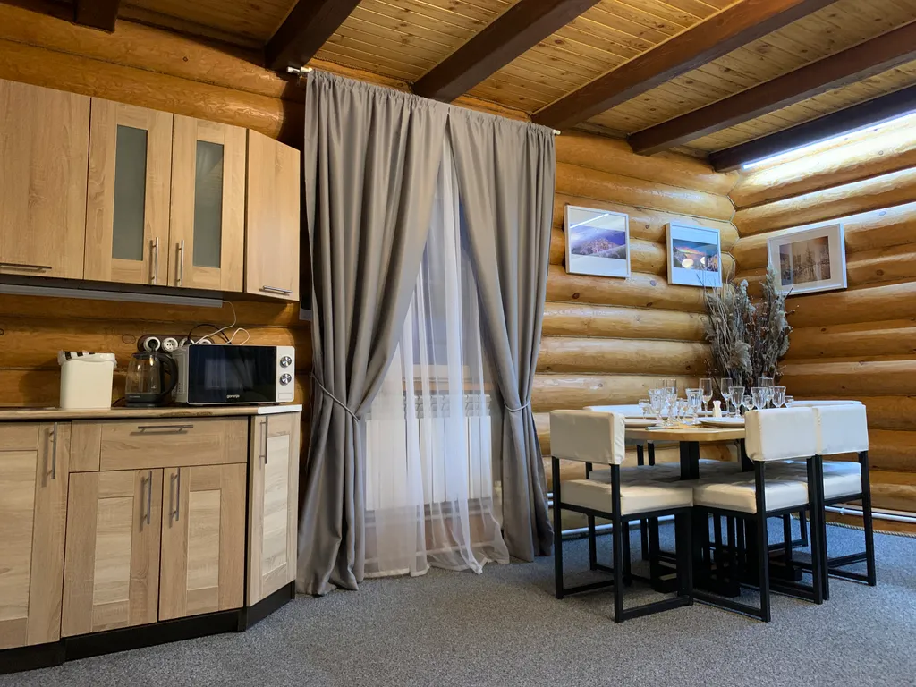 Уютный двухэтажный коттедж №4