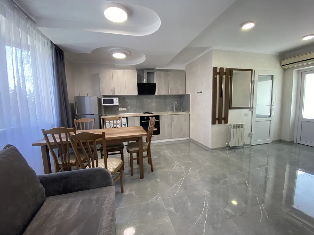 Уютный двухэтажный коттедж в самом центре