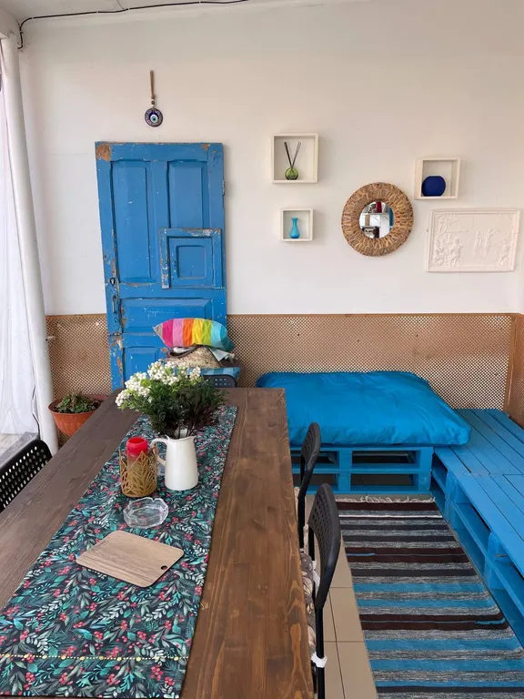 Коттедж Модерн рядом с рестораном "Долина Солнца"