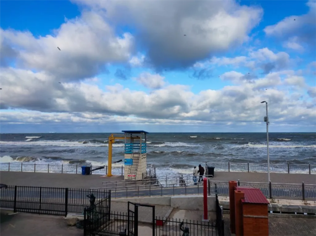 Люкс двухкомнатный с видом на море (корп.С)