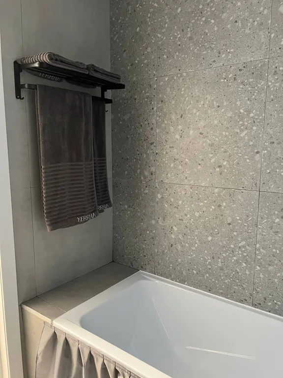 Комфортная уютная квартира для отдыха и работы с балконом