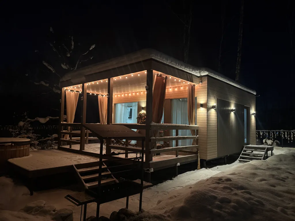 Коттедж Загородный домик с камином и потрясающим видом на лес — аренда посуточно в Домодедово