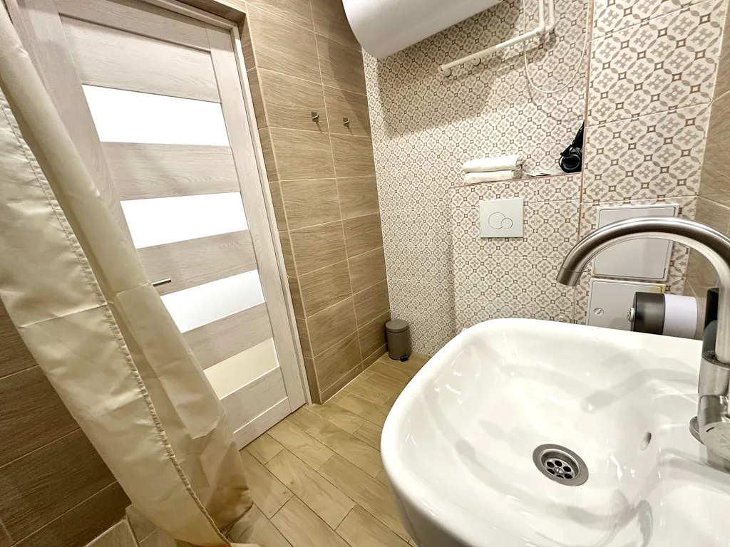 Светлый апартамент столица 2304