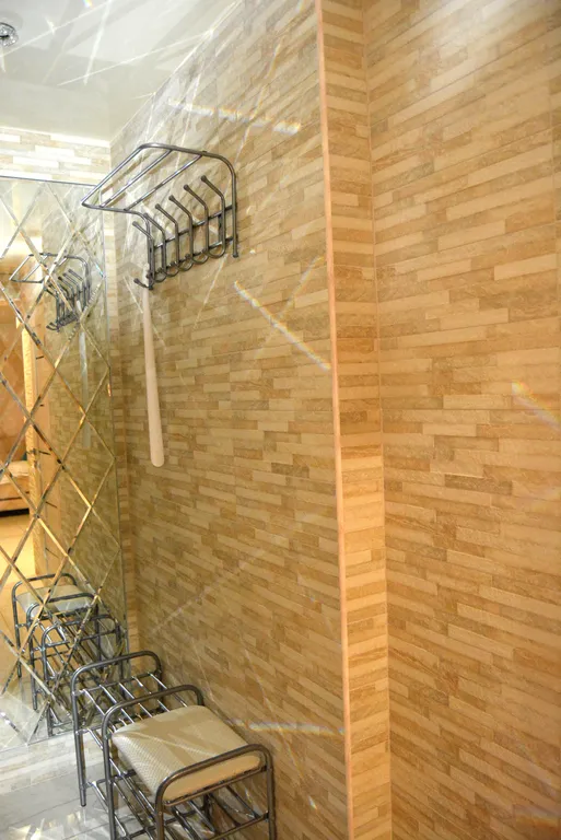 Бежевая студия рядом с аквапарком