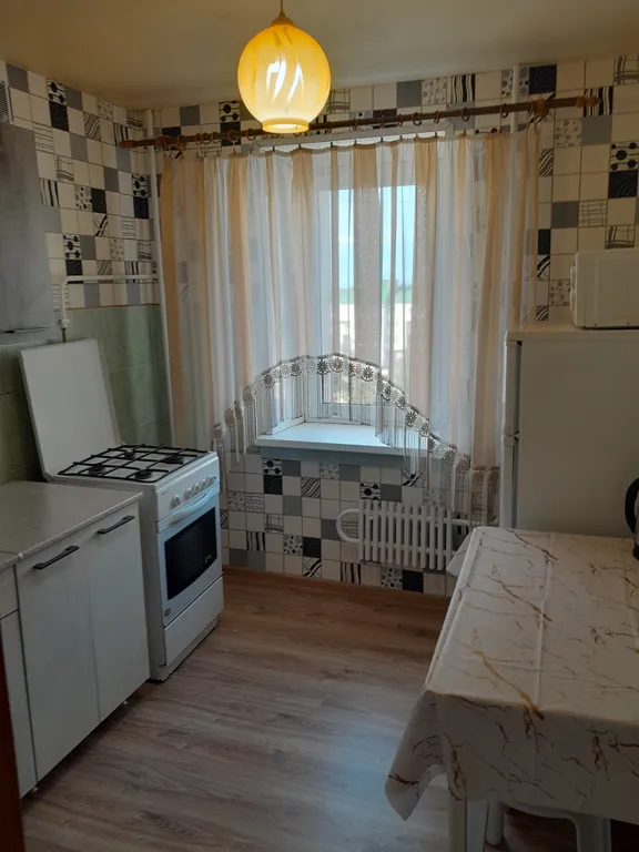 Квартира Квартира с парковкой и Wi-Fi посуточно — Ейск