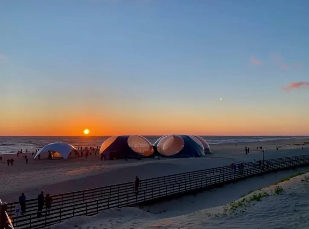 Изумительные 3-комнатные апартаменты с собственным участком земли