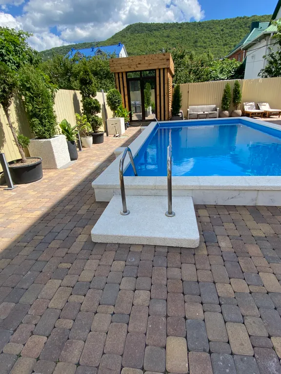 Апартаменты 2-комнатные с бассейном