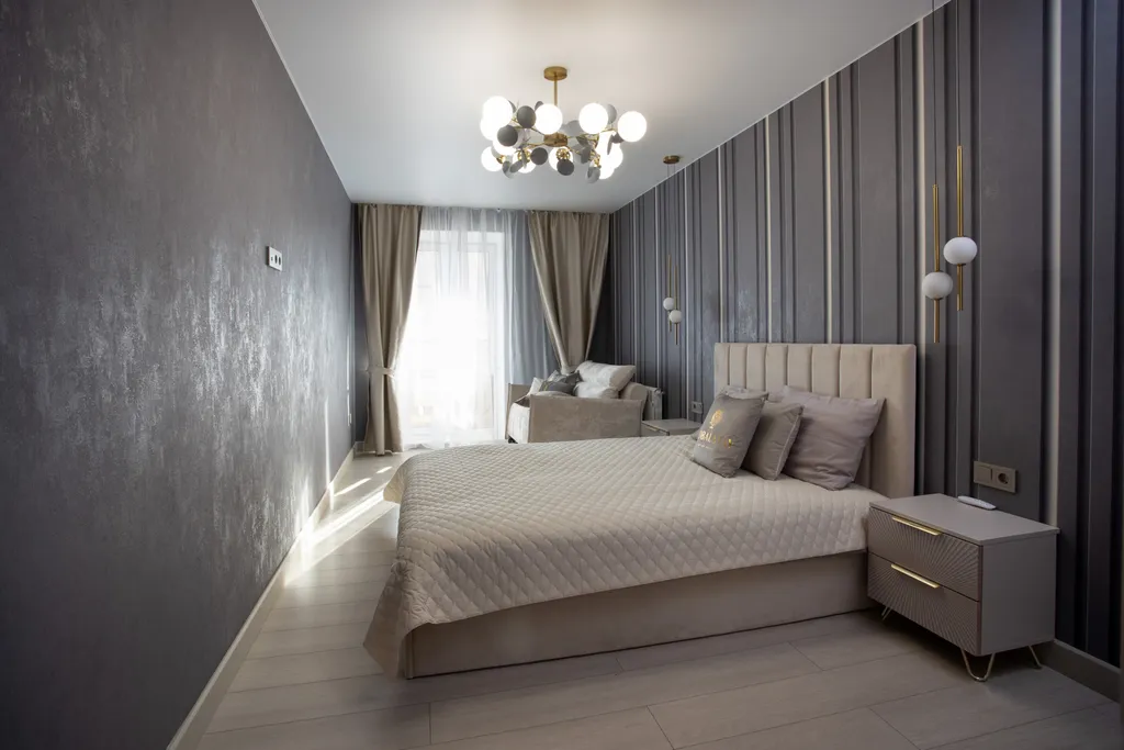 Дизайнерская трёххкомнатная квартира с панорамным видом Смоленска