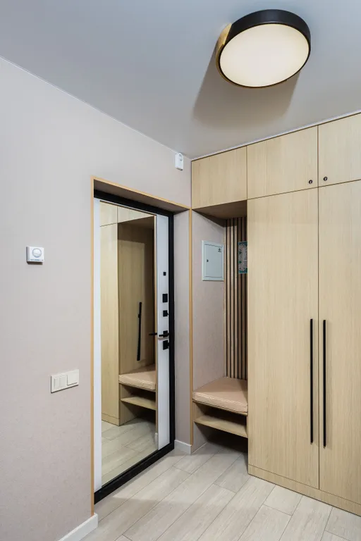 Сканди-шик с сауной и панорамным видом в центре