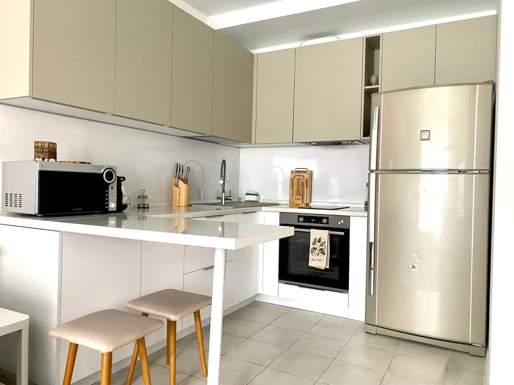 Уютная евродвушка комфорт-саларис возле метро