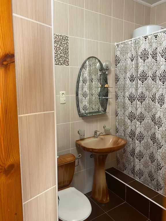 Уютный дворик у моря