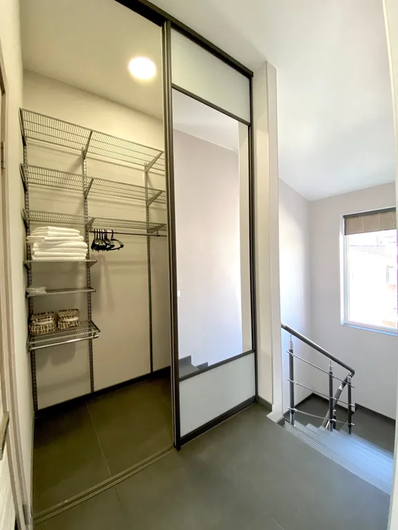 Танхаус с видом на море