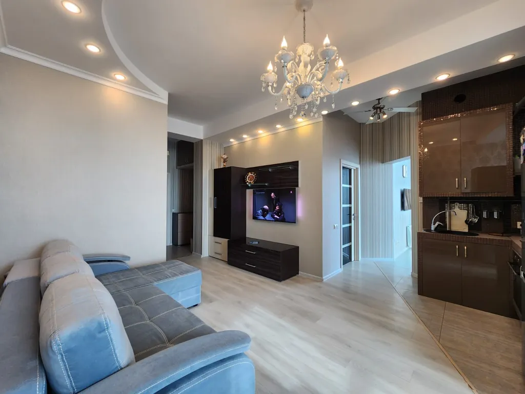 Шикарная 3-х комнатная квартира в новом доме бизнес-класса