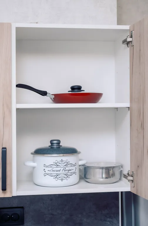 Уютная студия в новом доме с красивым видом из окна: Орджоникидзе 19/2