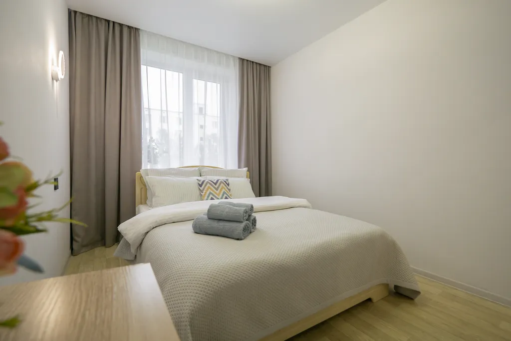 Уютная светлая двухкомнатная квартира рядом с парком