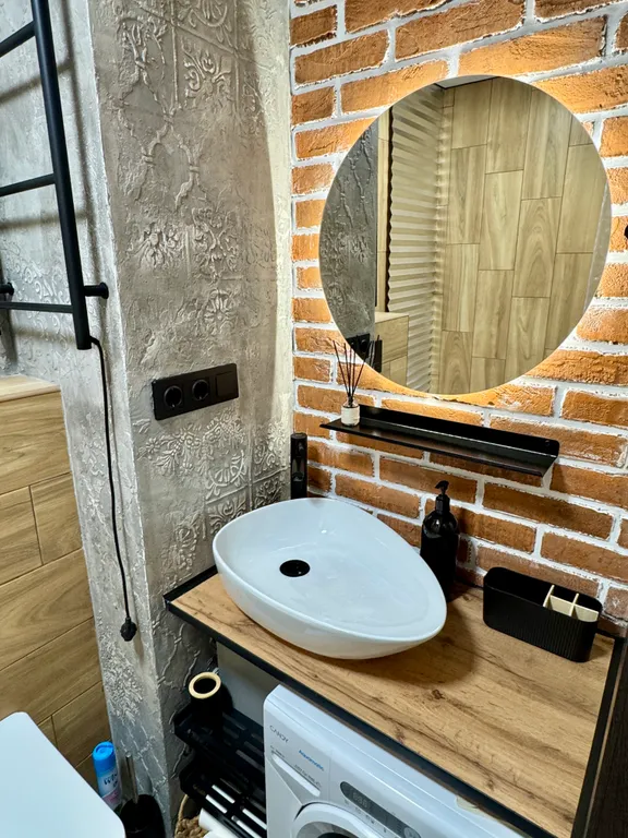 Студия с панорамным видом на Москву