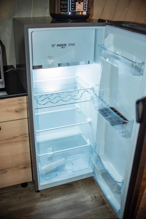 Новый двухэтажный дом в заповедной лесной зоне