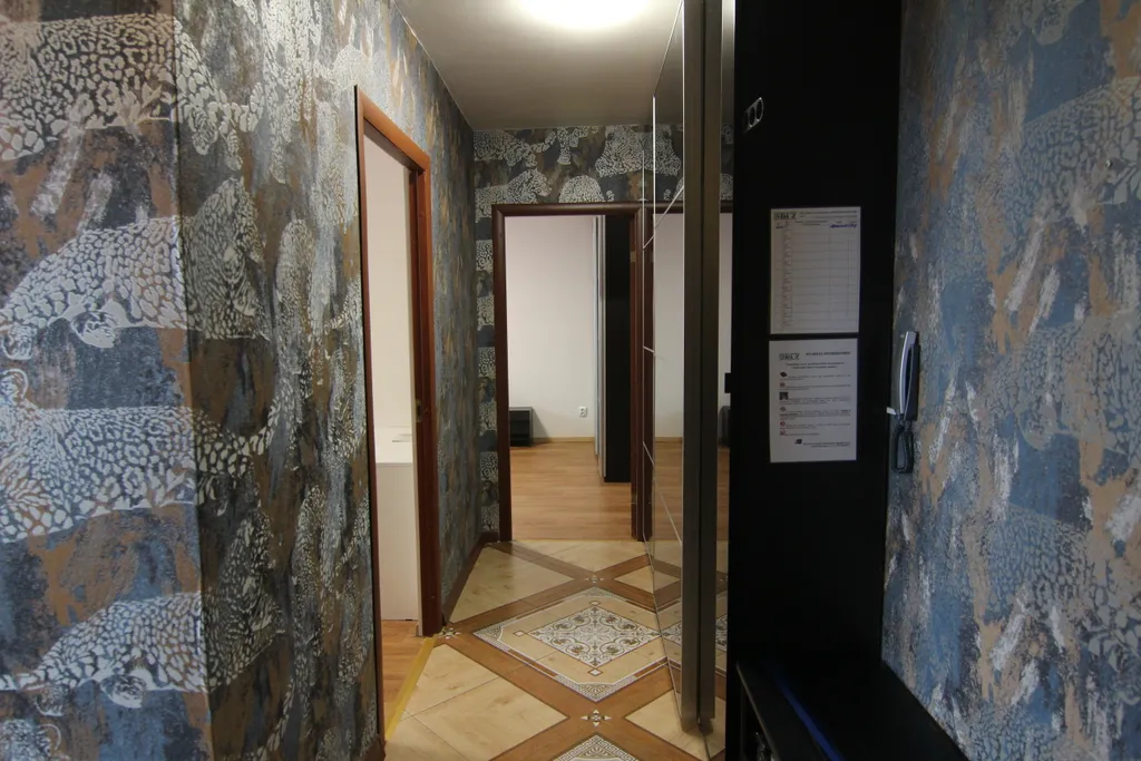 Двухкомнатная квартира люкс в спальном районе