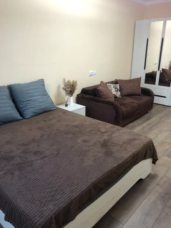 Квартира Уютная квартира в лучшем микрорайоне Жигулина Роща — Мирное