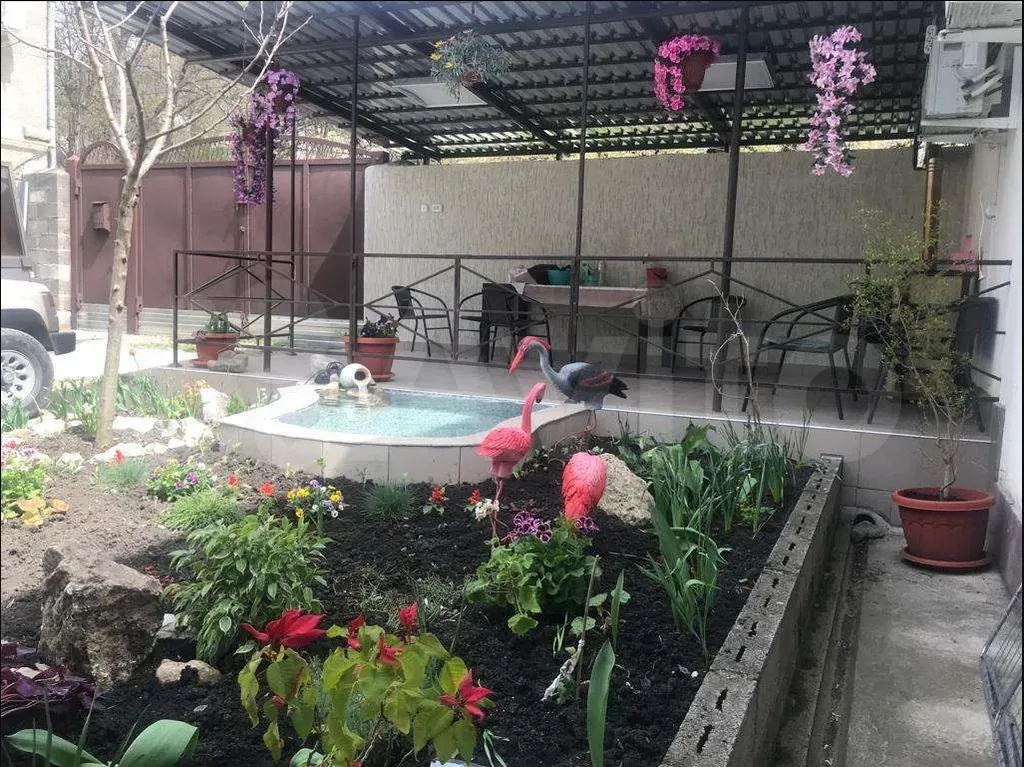 Коттедж Дом с 2 спальнями и уютной беседкой — Пятигорск