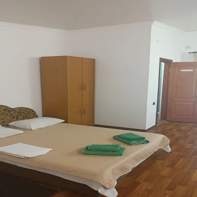 Квартира Комната — Новоотрадное