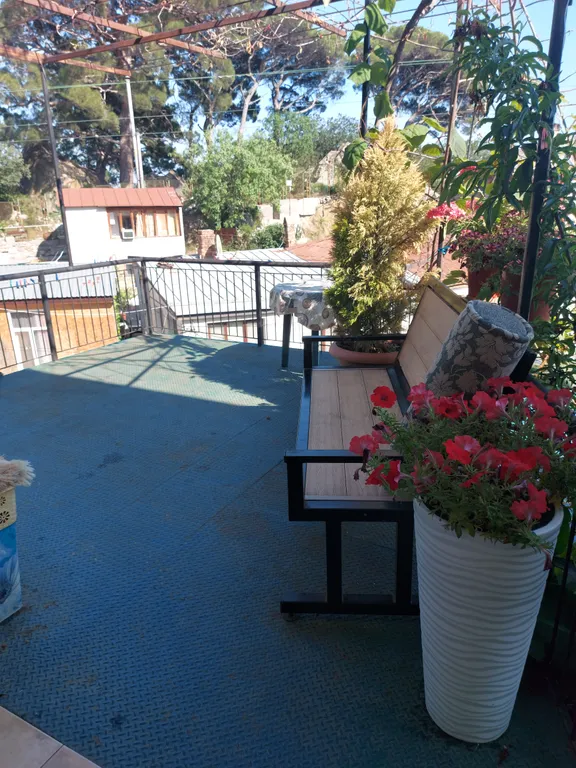 Двухкомнатный вариант с шикарной террасой