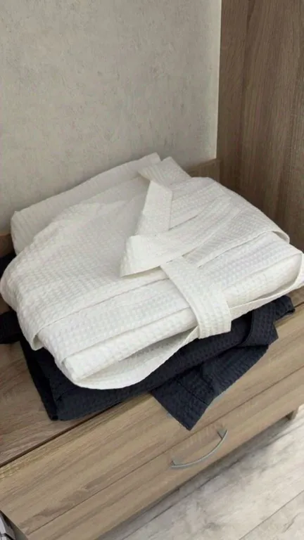 Студия с шикарным высоким потолком