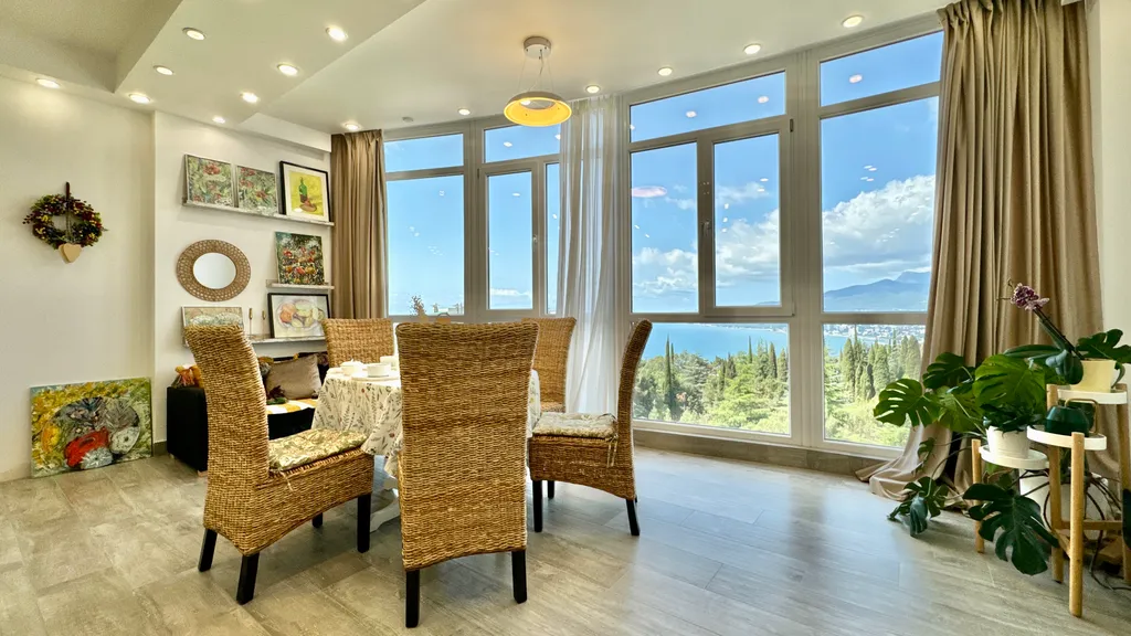 Квартира с дизайнерским ремонтом и видом на море Восход Ялта — аренда посуточно в Восход