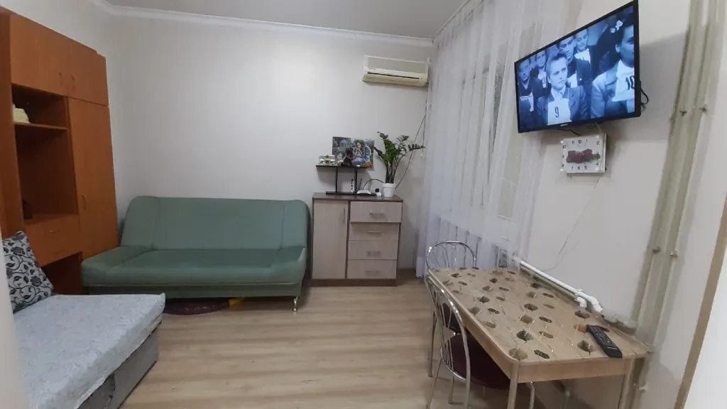 Квартира Студия с отдельным выходом в 5 минутах до моря — аренда посуточно в Евпатория