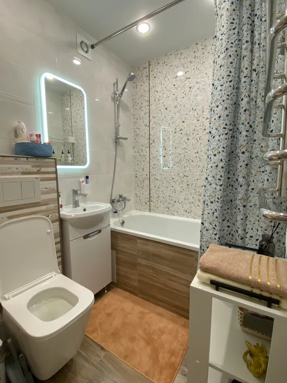 Уютная 2-комнатная квартира в районе ж/д вокзала