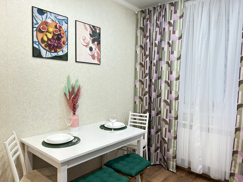 Уютная квартира возле Волги — аренда посуточно в Тольятти