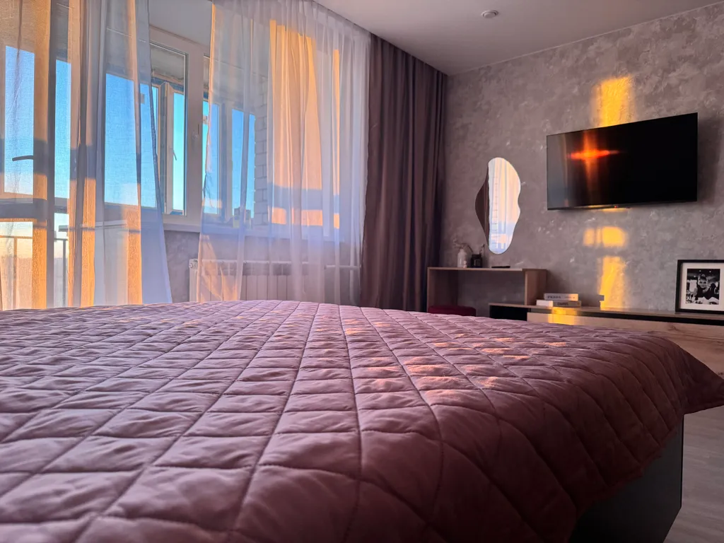 Лазурный берег квартира -студия на набережной