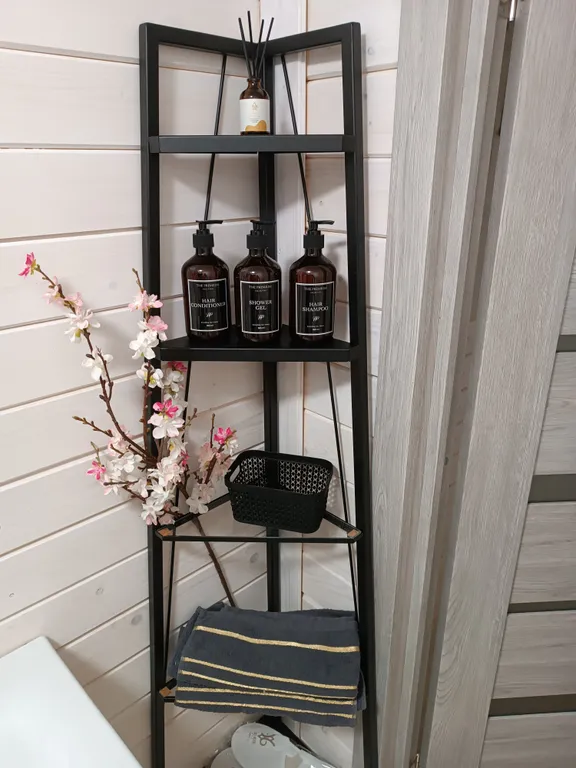 Прекрасный маленький уютный домик