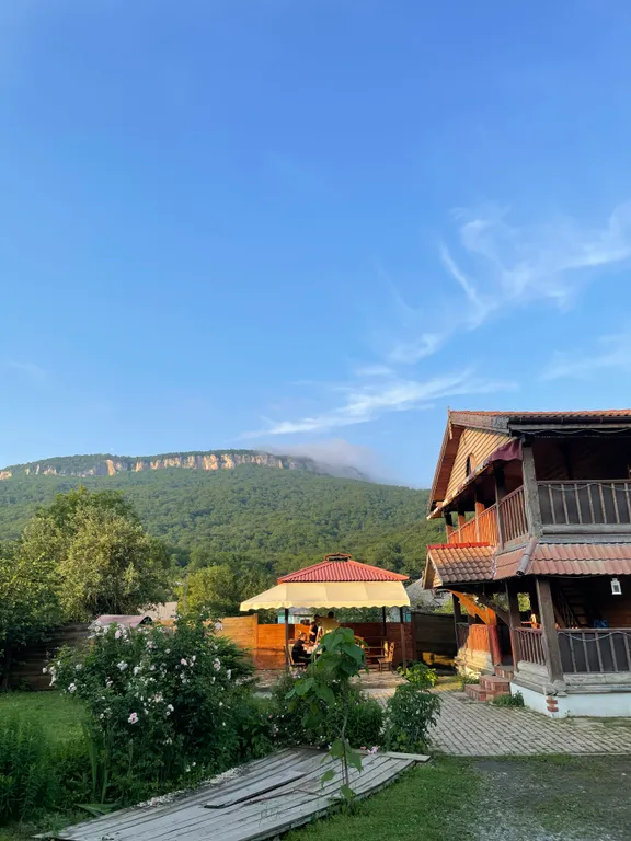 Дом из сруба с баней и бассейном