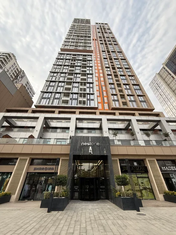 Nest One Tashkent sky